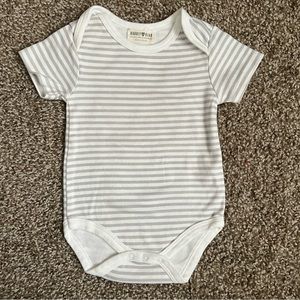 Rabbit & Bear Organic Gray & White Stripes 6-9 Months